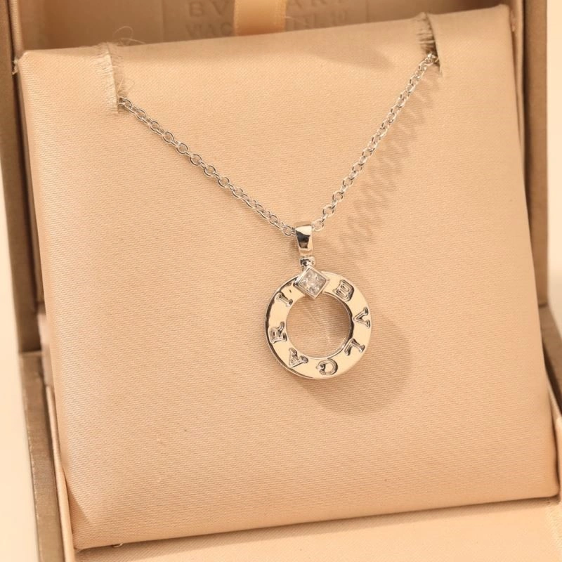 Bvlgari Necklaces UrbanChic 216352