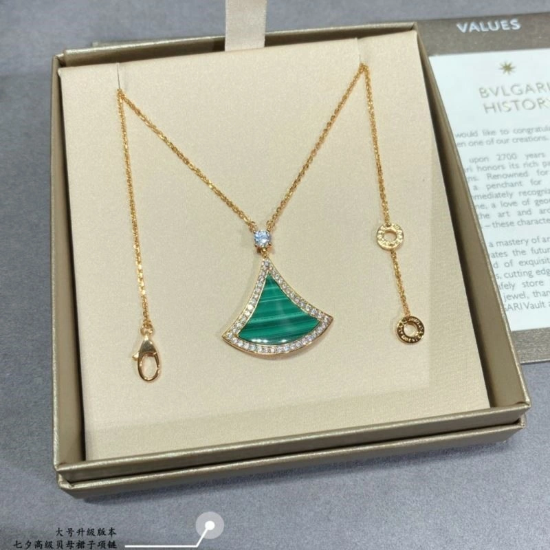 Bvlgari Necklaces FreshLook 216340