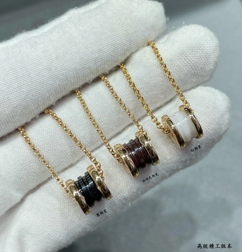 Bvlgari Necklaces UrbanStyle 216339