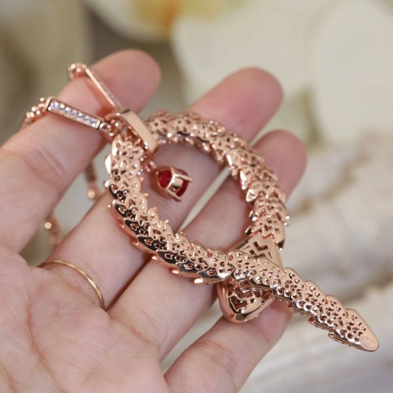 Breathable Bvlgari Necklaces 216243
