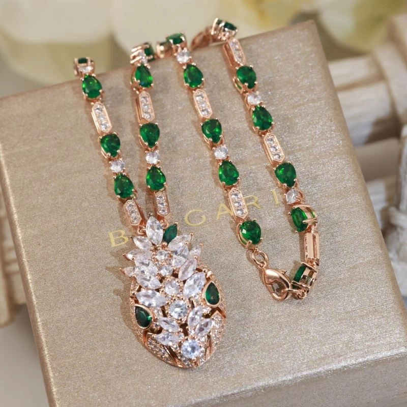StreetReady Bvlgari Necklaces 216249