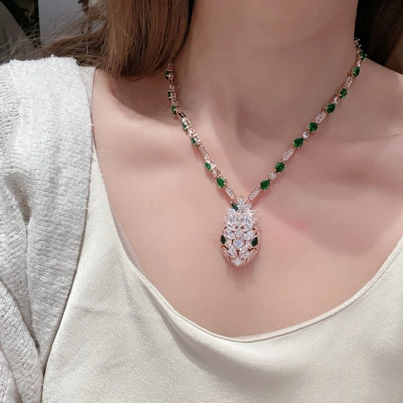 StreetReady Bvlgari Necklaces 216249