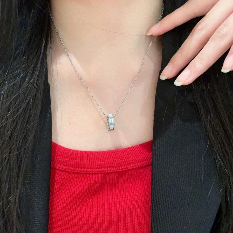 Compact Bvlgari Necklaces 216239