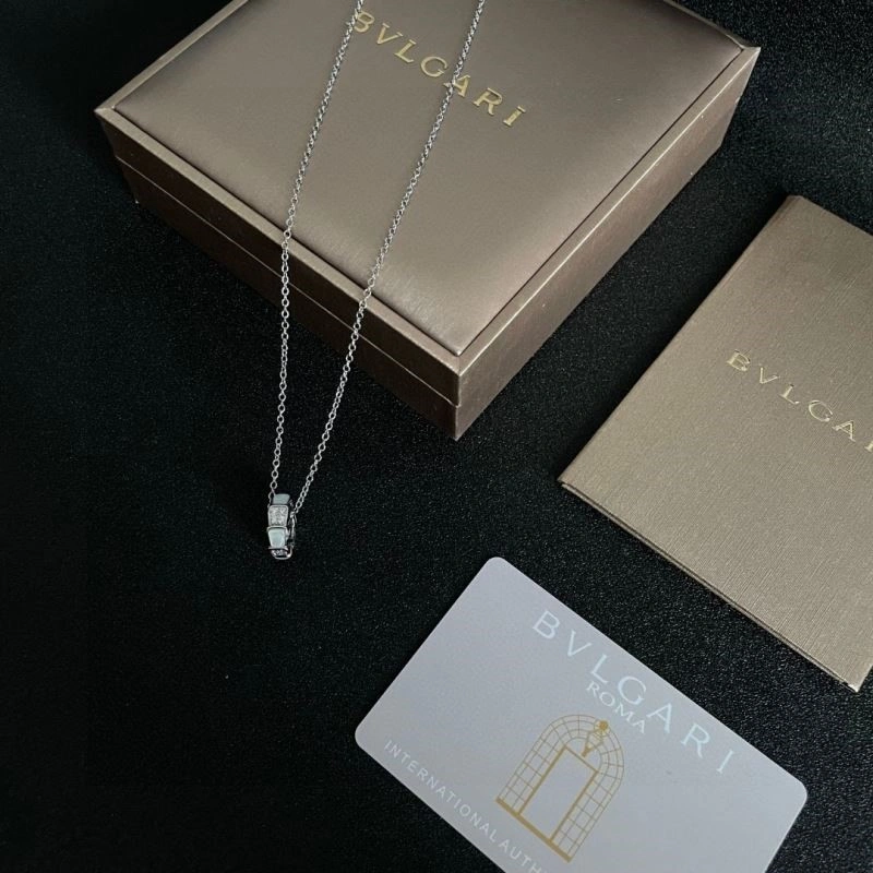 Compact Bvlgari Necklaces 216239