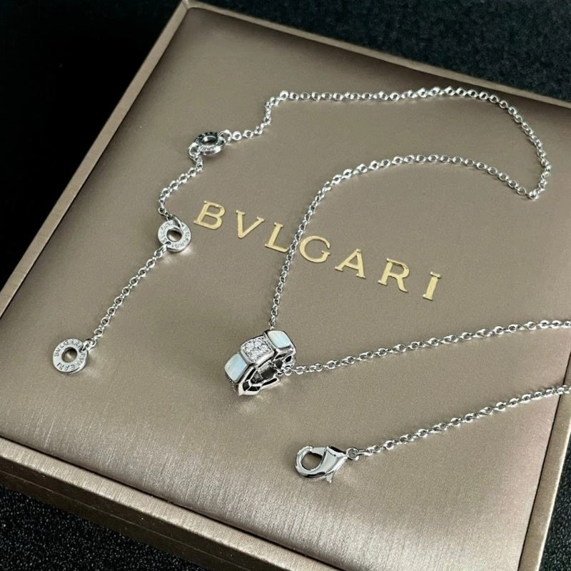 Compact Bvlgari Necklaces 216239