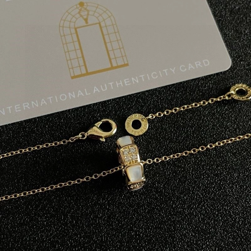 Bvlgari Necklaces TopPick 216272