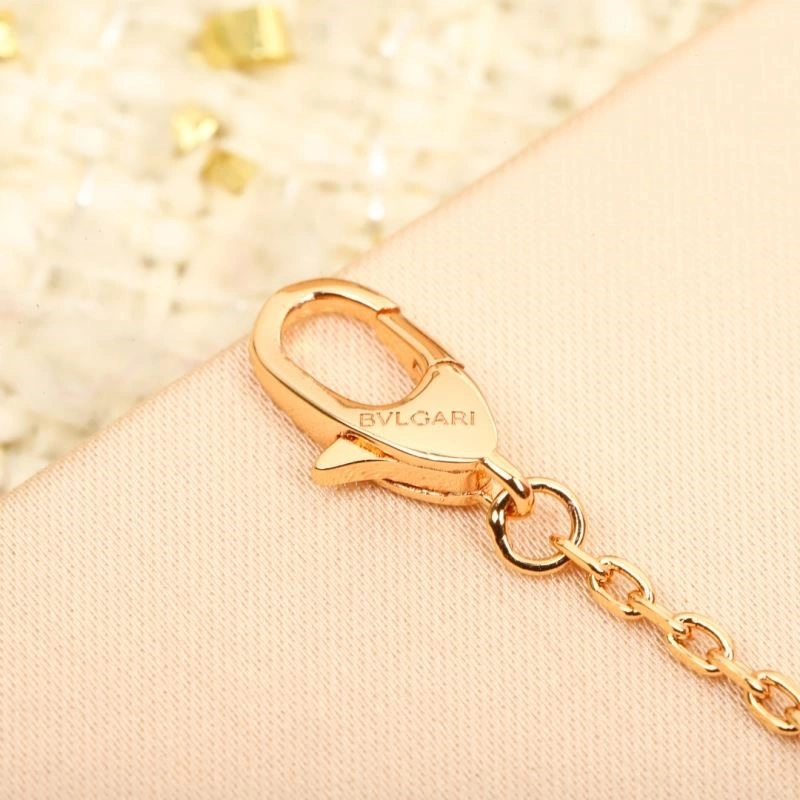 Breathable Bvlgari Necklaces 216237