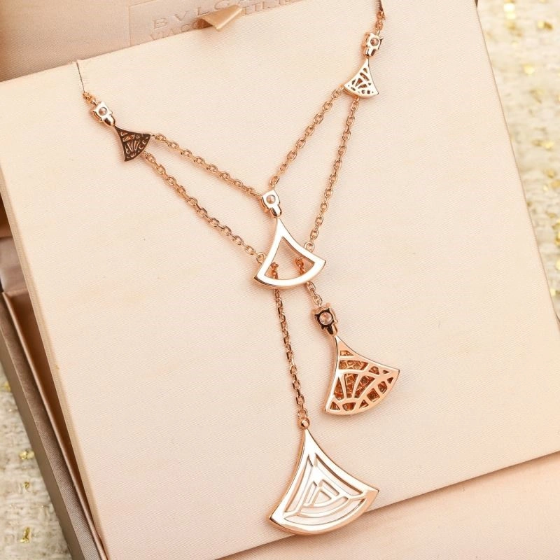 Trendy Bvlgari Necklaces 216236