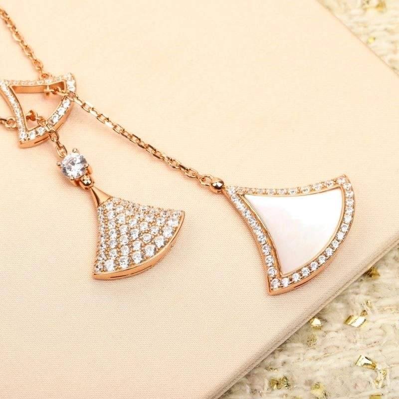 Trendy Bvlgari Necklaces 216236