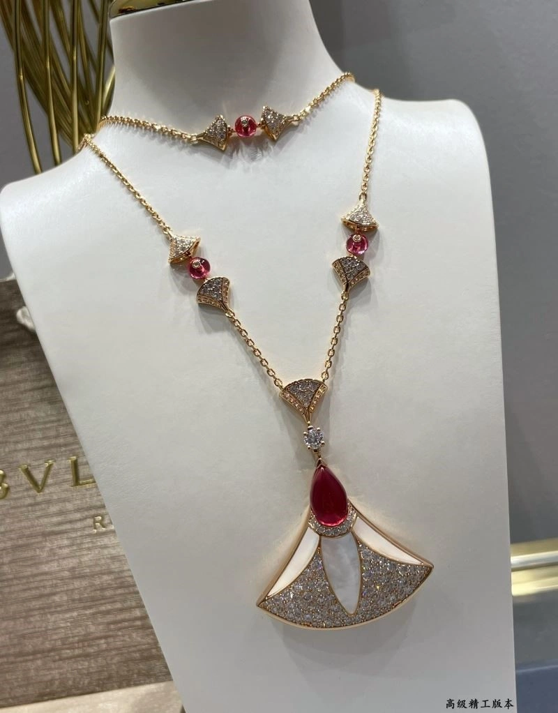Bvlgari Necklaces Snug 216217