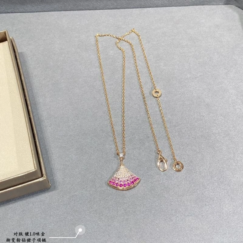 UrbanChic Bvlgari Necklaces 216225
