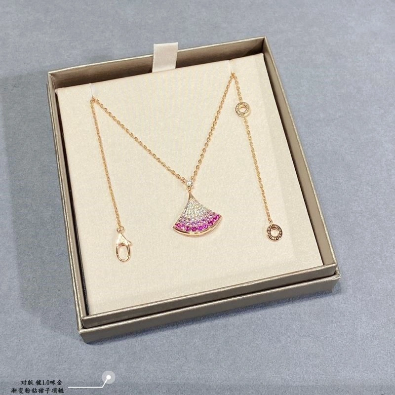 UrbanChic Bvlgari Necklaces 216225
