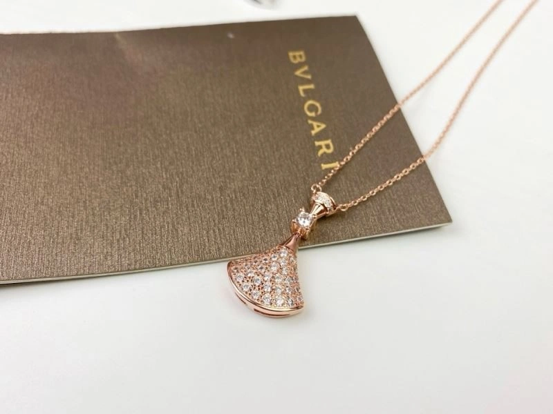 Bvlgari Necklaces UrbanChic 216173