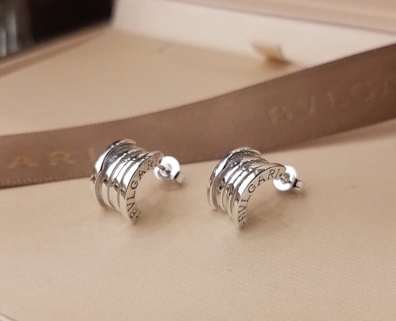 Bvlgari Necklaces Sleek 216169