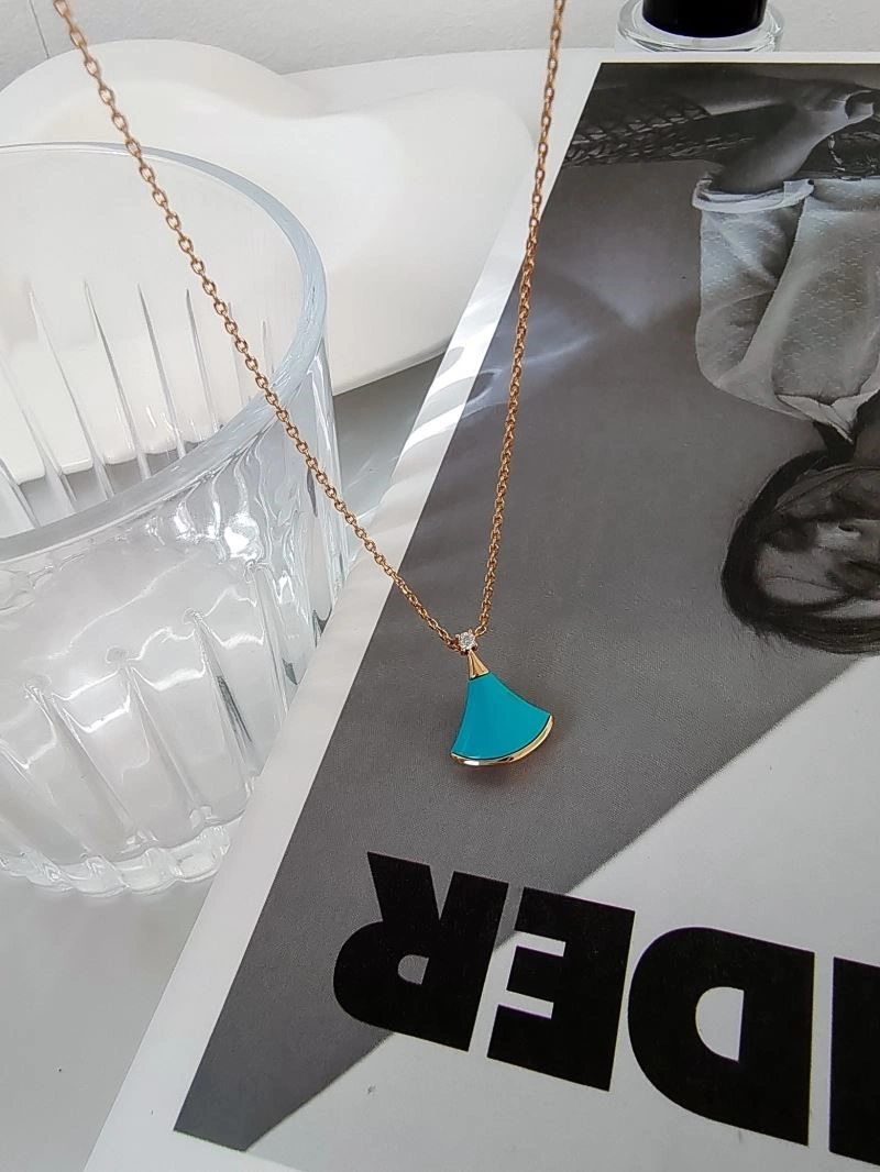 Bvlgari Necklaces Packable 216161