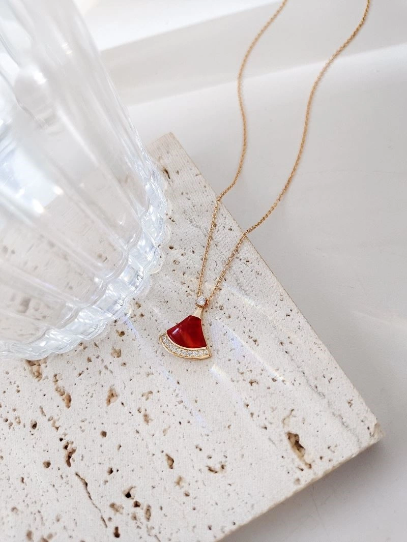 Supportive Bvlgari Necklaces 216164