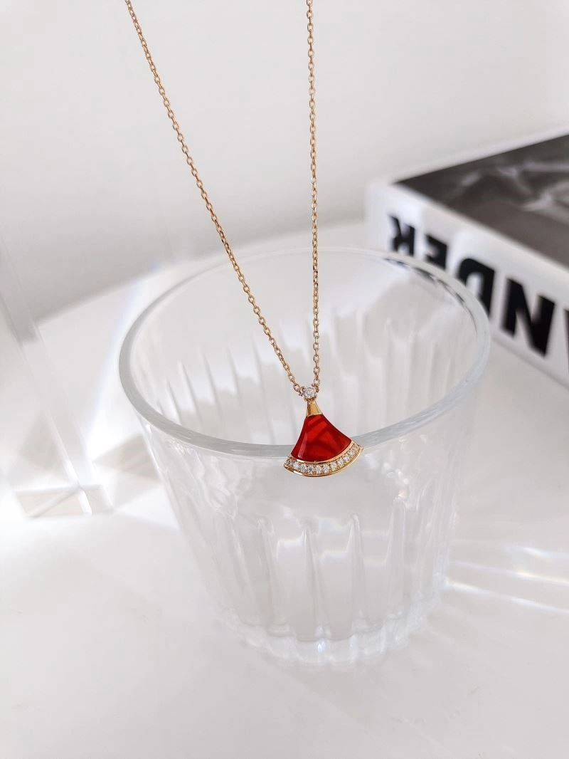 Supportive Bvlgari Necklaces 216164