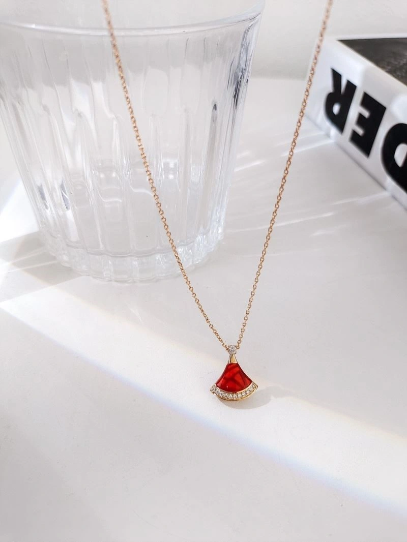 Supportive Bvlgari Necklaces 216164