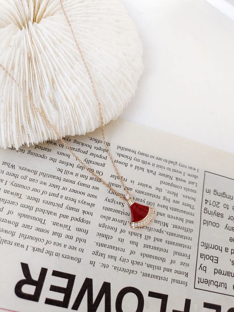 Supportive Bvlgari Necklaces 216164
