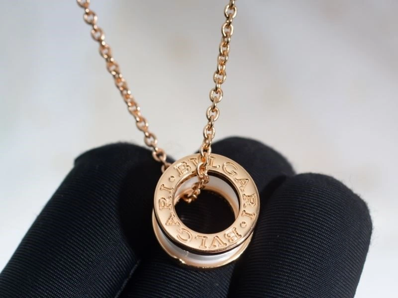 Bvlgari Necklaces Classic 216240