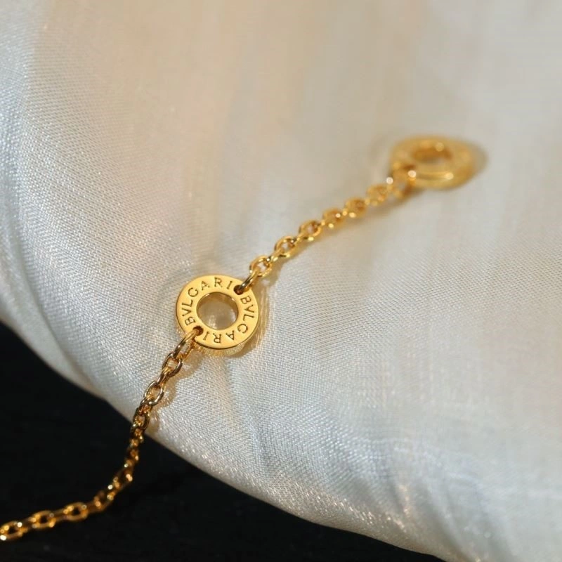 Bvlgari Necklaces Refined 216151
