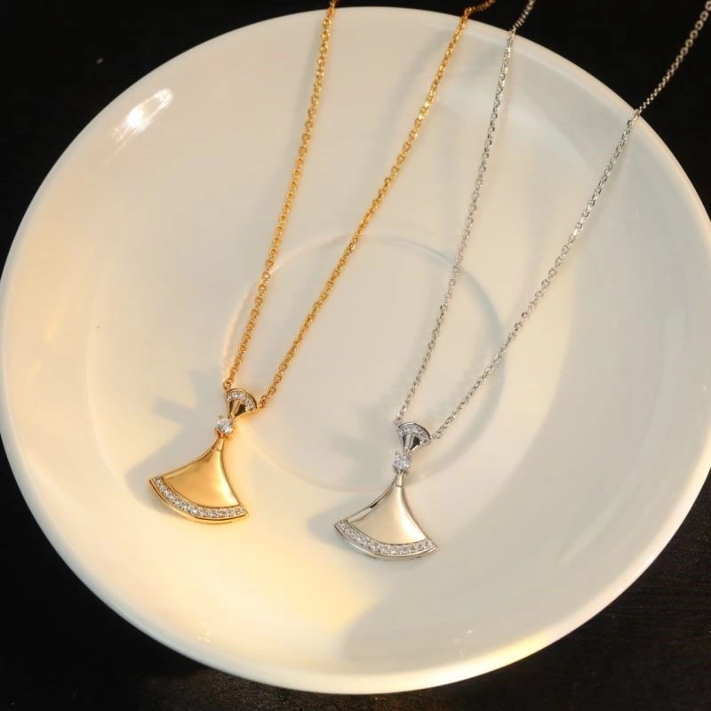 Youthful Bvlgari Necklaces 216159