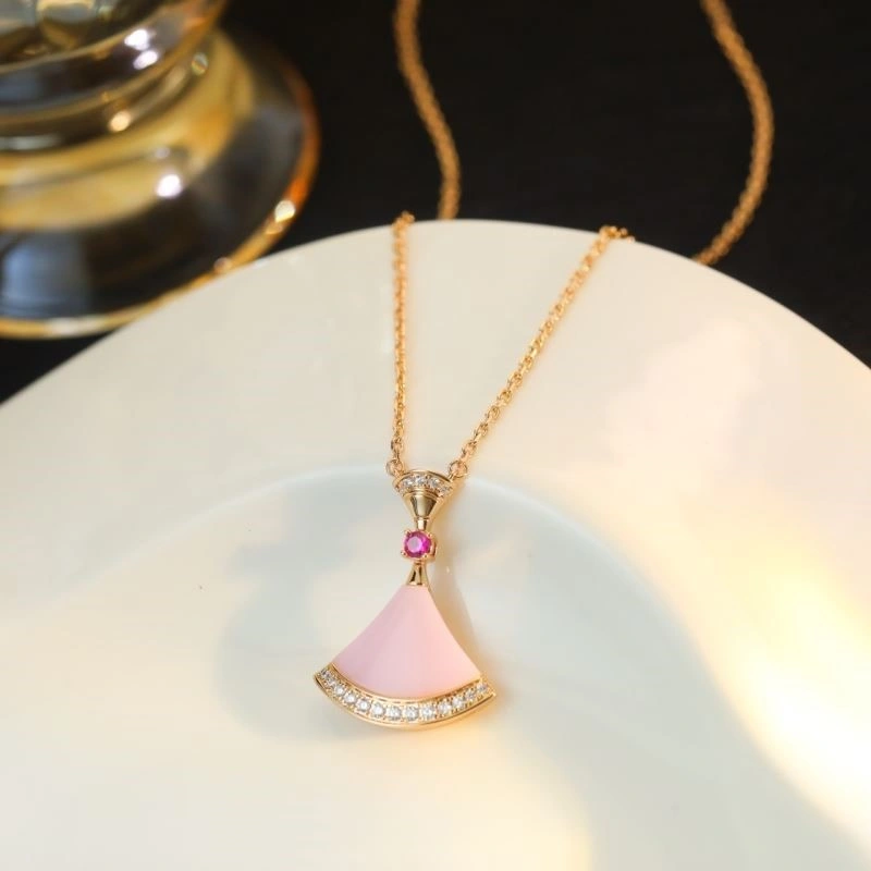 Unisex Bvlgari Necklaces 216149