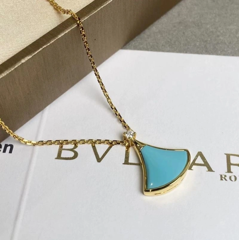 Seasonal Bvlgari Necklaces 216145