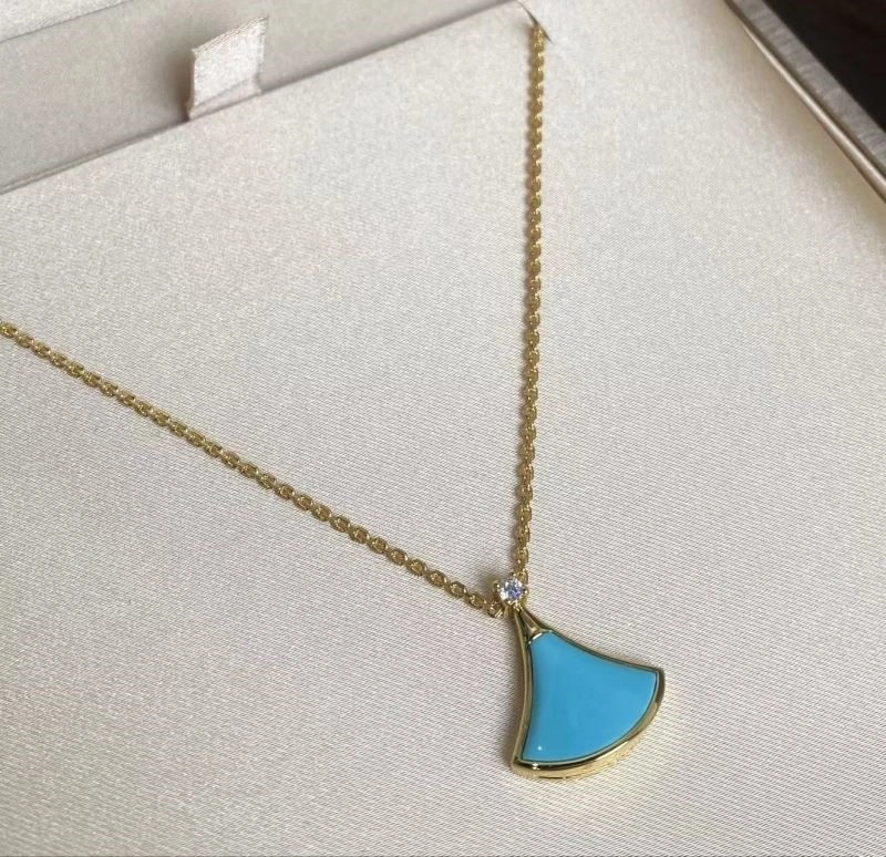 Seasonal Bvlgari Necklaces 216145