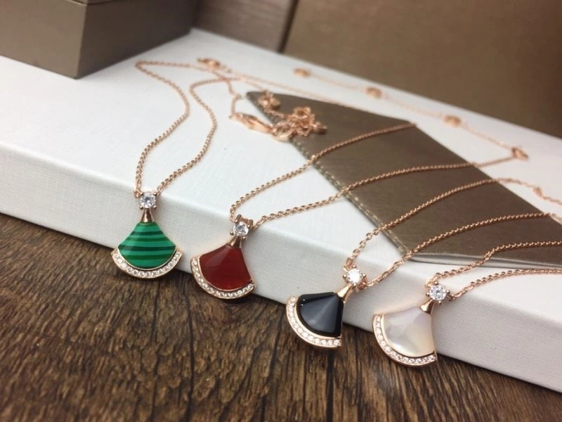 Supportive Bvlgari Necklaces 216147