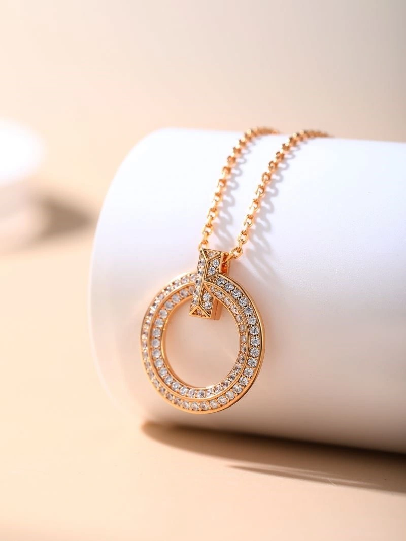 Sporty Bvlgari Necklaces 216144