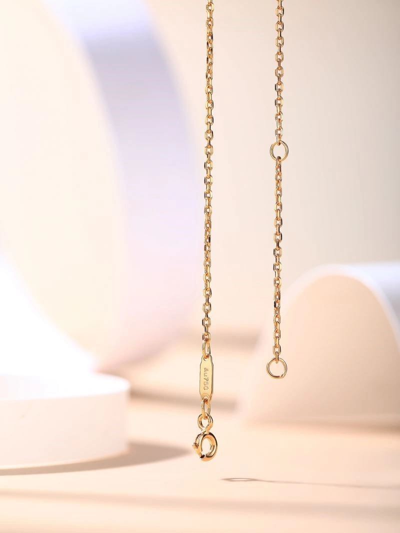 Sporty Bvlgari Necklaces 216144