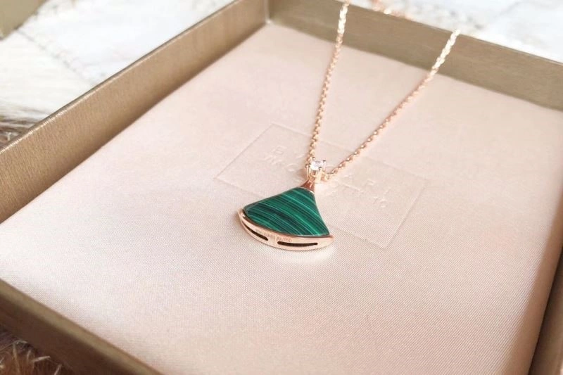 Bvlgari Necklaces DailyWear 216137