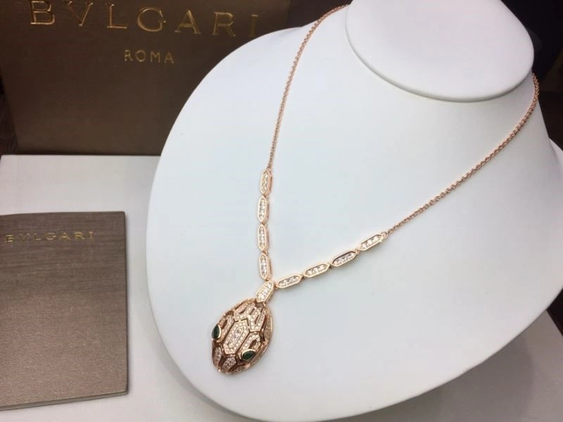 Bvlgari Necklaces Elegant 216138