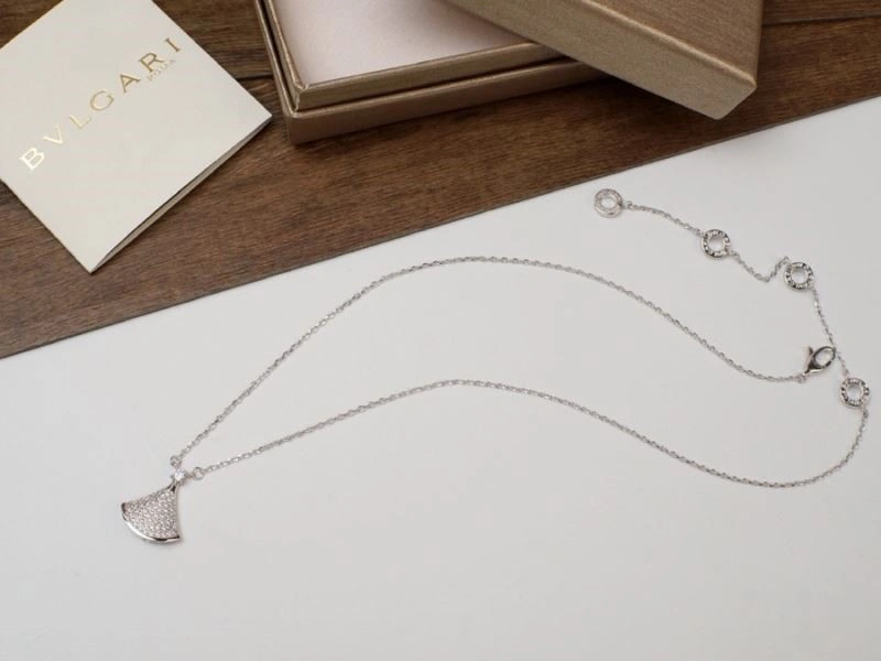 Bvlgari Necklaces Sophisticated 216140