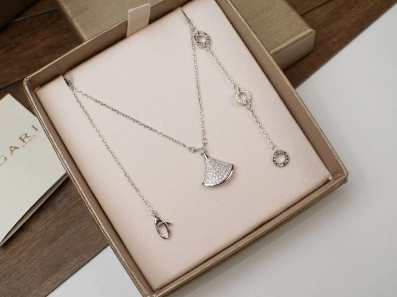 Bvlgari Necklaces Sophisticated 216140