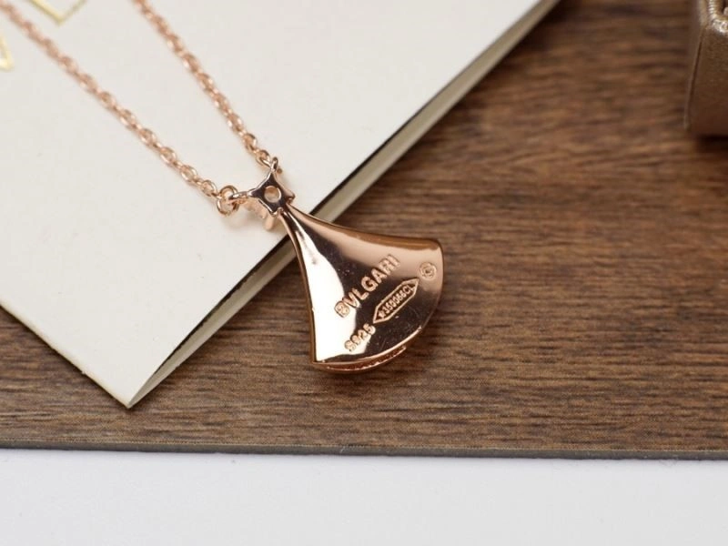 Bvlgari Necklaces Sophisticated 216140