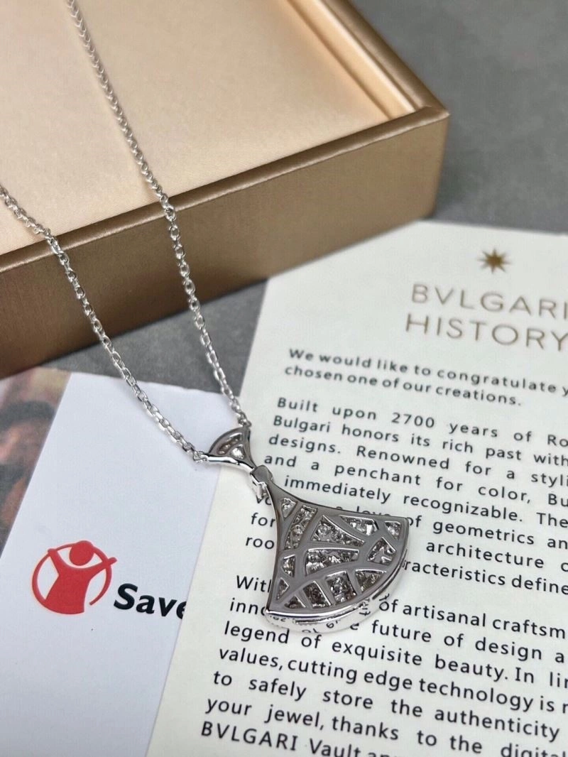 Resilient Bvlgari Necklaces 216132