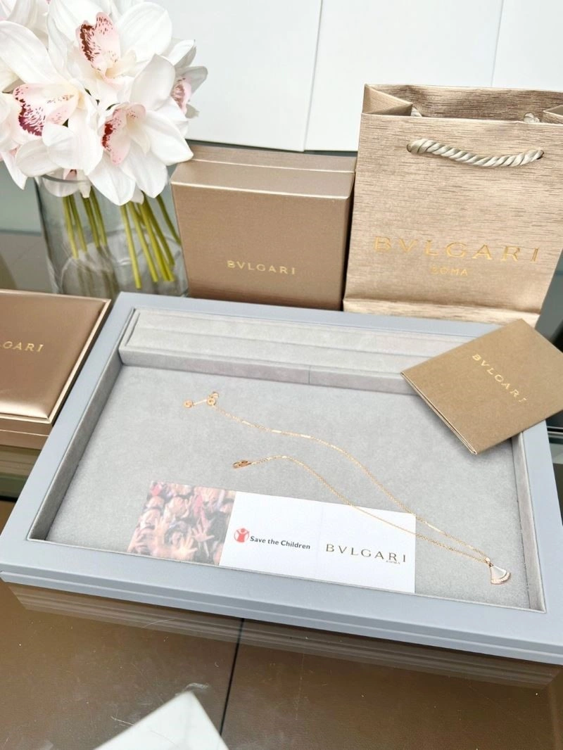 OdorResistant Bvlgari Necklaces 216128