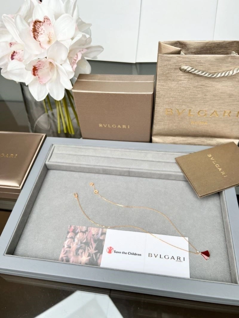 ComfortFit Bvlgari Necklaces 216122