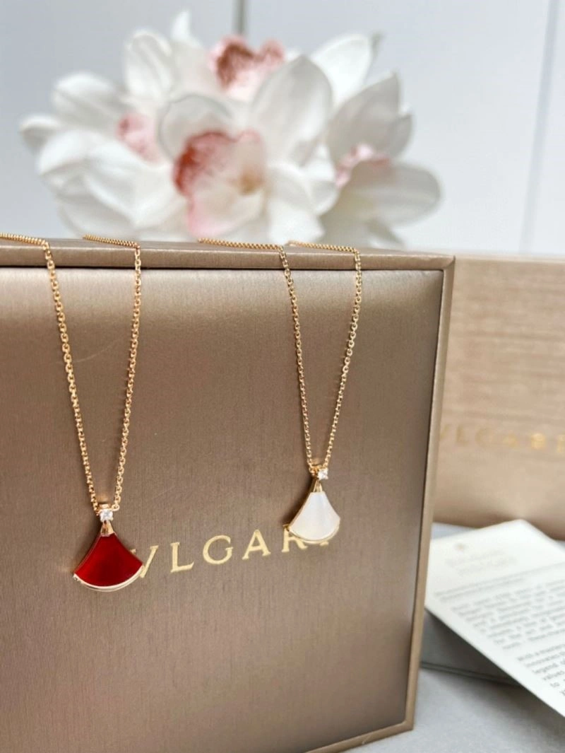 EasyMatch Bvlgari Necklaces 216120
