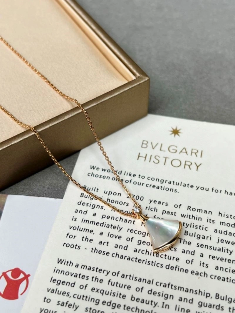 EasyMatch Bvlgari Necklaces 216120