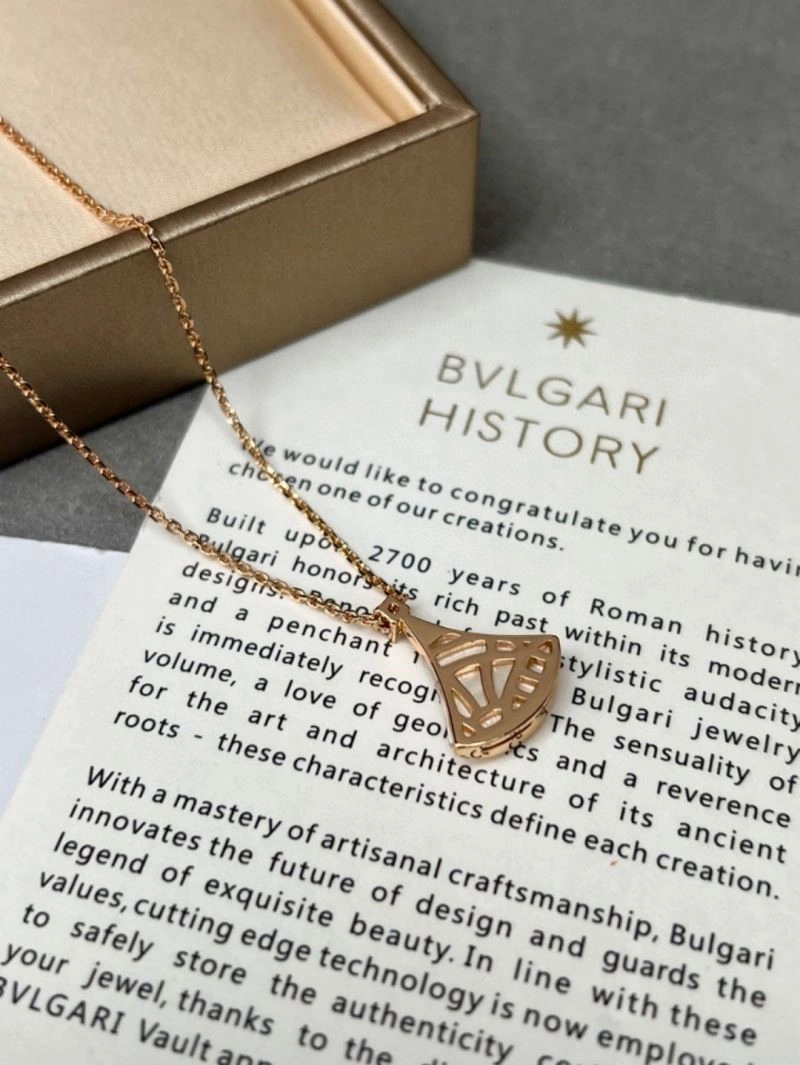 EasyMatch Bvlgari Necklaces 216120