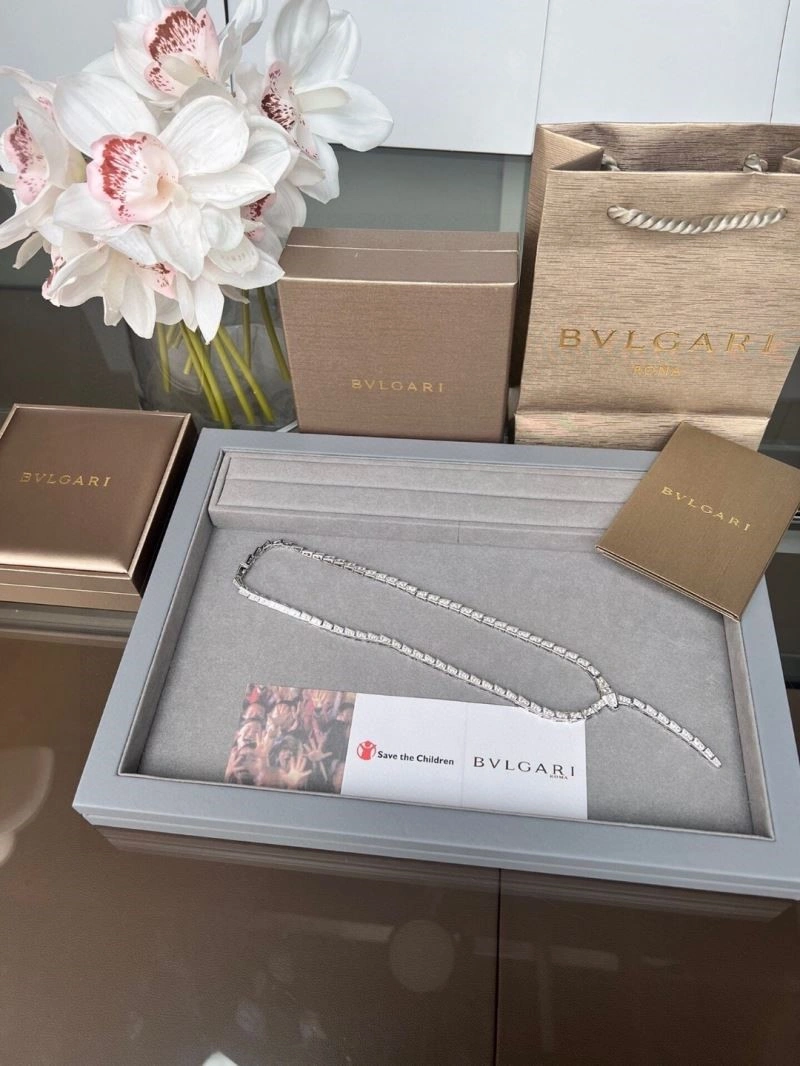Comfortable Bvlgari Necklaces 216119