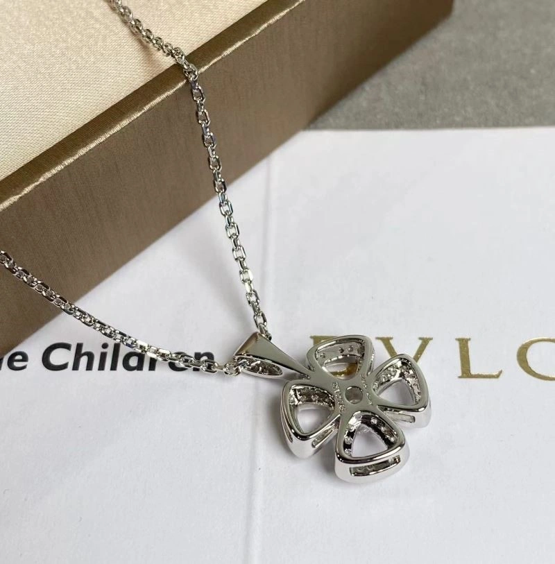 Bvlgari Necklaces FreshLook 216121