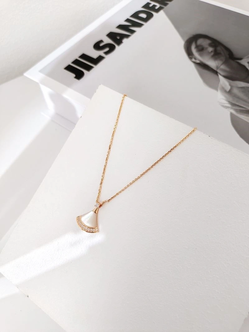 FlexibleFit Bvlgari Necklaces 216102