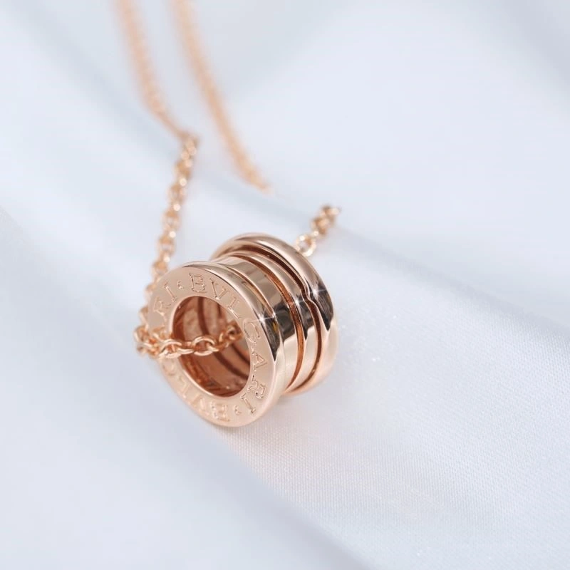 Bvlgari Necklaces OnTrend 216104