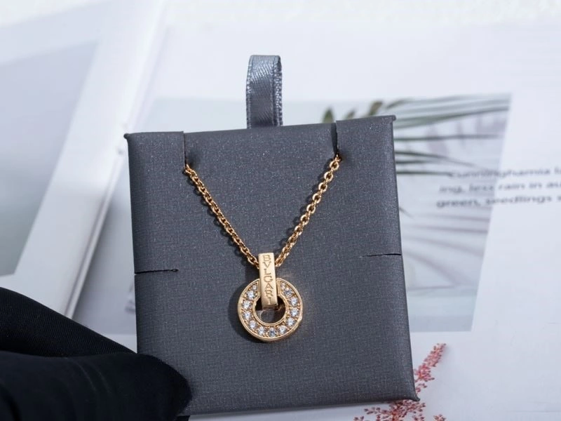 StreetReady Bvlgari Necklaces 216139