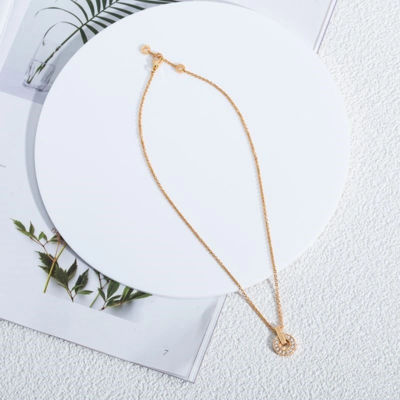 StreetReady Bvlgari Necklaces 216139