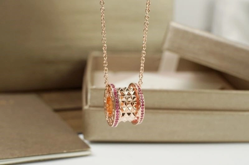 Bvlgari Necklaces Classic 216043